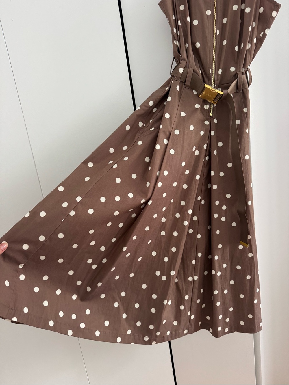 NEW WITH TAGS! Polka Dot Sleeveless A-Line Dress in Brown - L’AGENCE - Picture 3 of 9